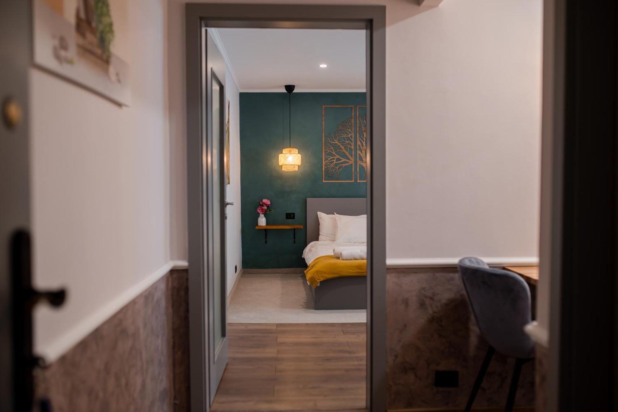 New Iorga2 Oldcity Selfcheckin Timisoara Ngoại thất bức ảnh